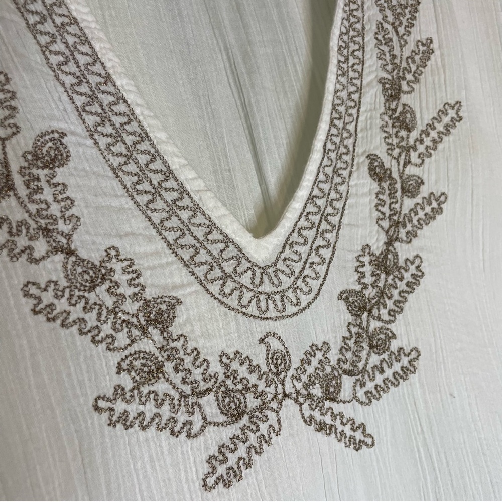 Old Navy Cotton Gauze Embroidered Tunic - Picture 5 of 10